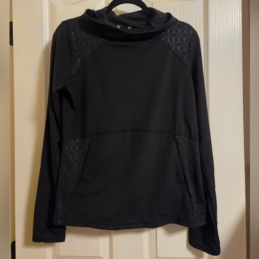 Xersion Quick-Dri Black Pullover Top Size M